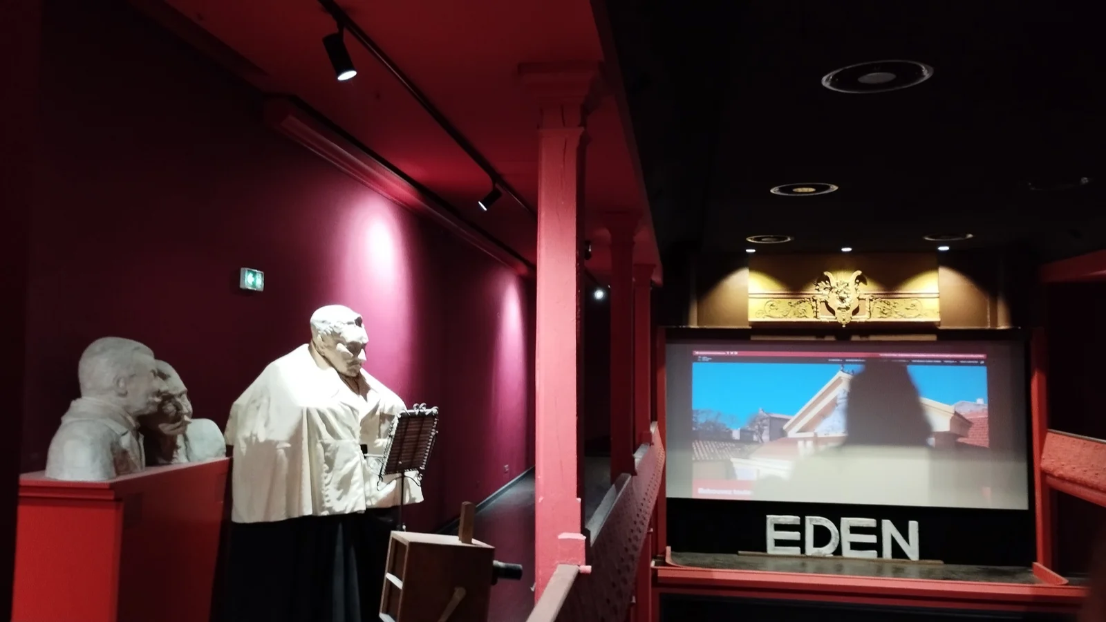 Lire la suite à propos de l’article Le plus vieux cinéma du monde jugera les films IA