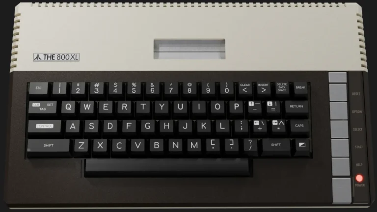 Atari THE 800XL, réplique de l’ordinateur Atari 800XL