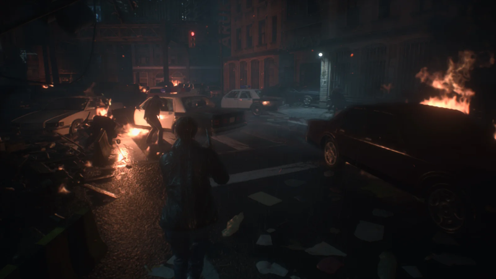 Resident Evil 2 sur Nintendo Switch 2, les rues de Raccoon City en flammes sous la pluie